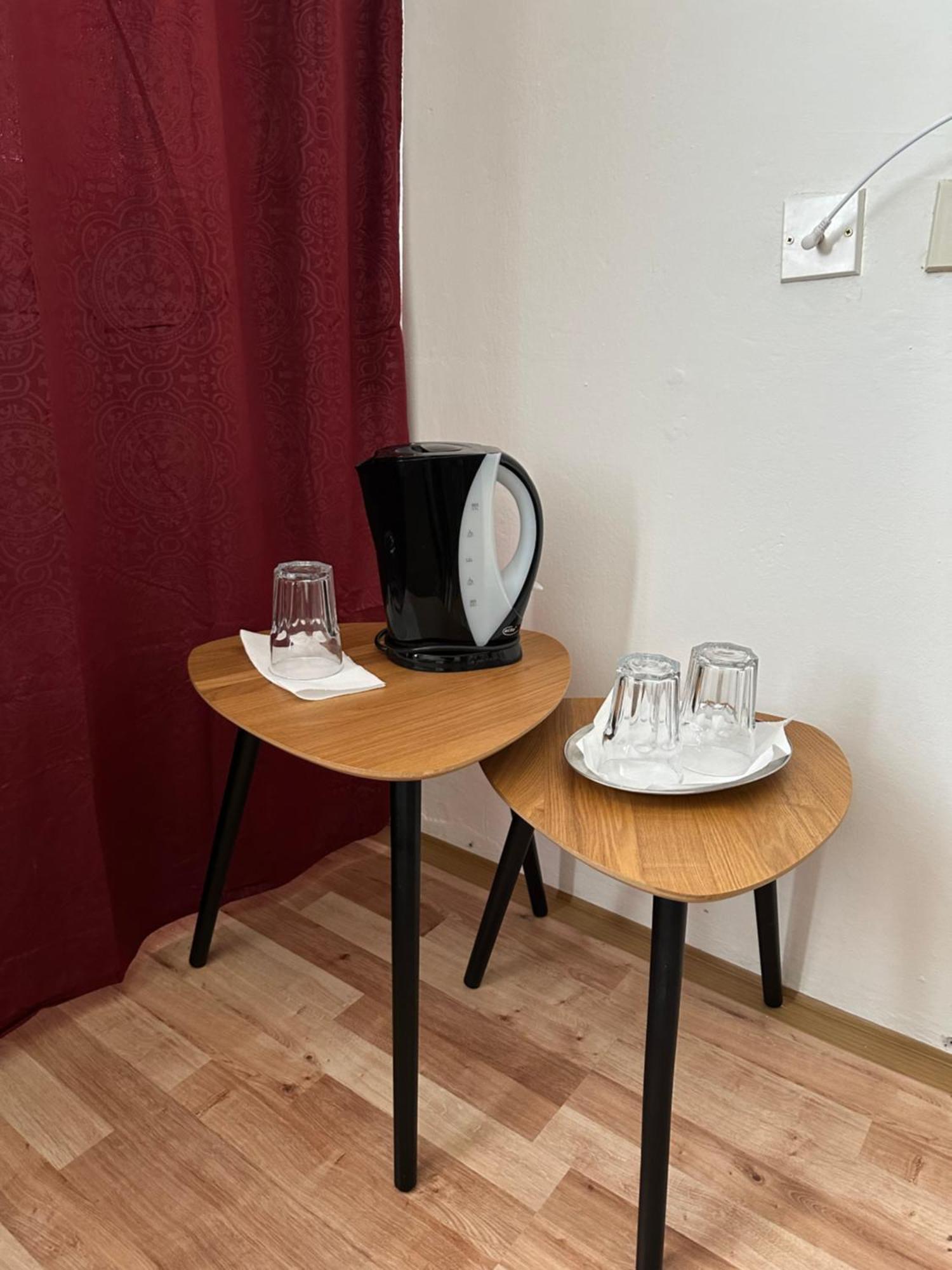 Penzion Tina プレショフ エクステリア 写真